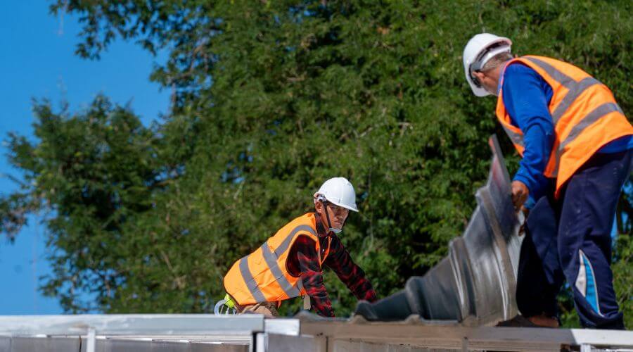 Professional new roof installation services in Lynchburg, OH